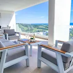 Apartment Two Bedroom In Mirador Del Golf *