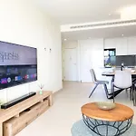 Two Bedroom In Mirador Del Golf Apartment *