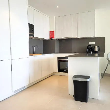 Two Bedroom In Mirador Del Golf Apartamento *