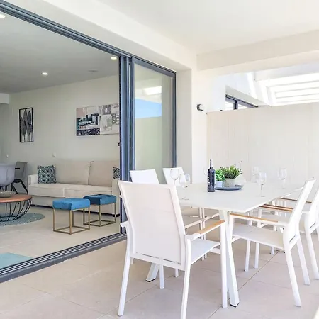 Two Bedroom In Mirador Del Golf