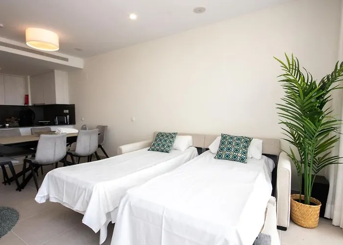 Two Bedroom In Mirador Del Golf Estepona