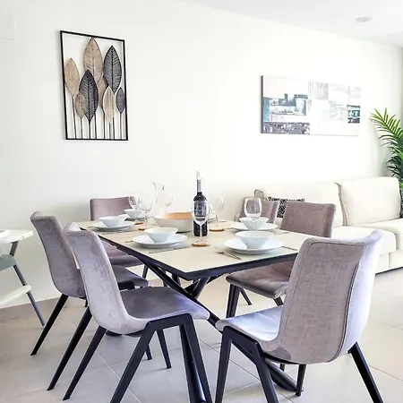 Two Bedroom In Mirador Del Golf Estepona